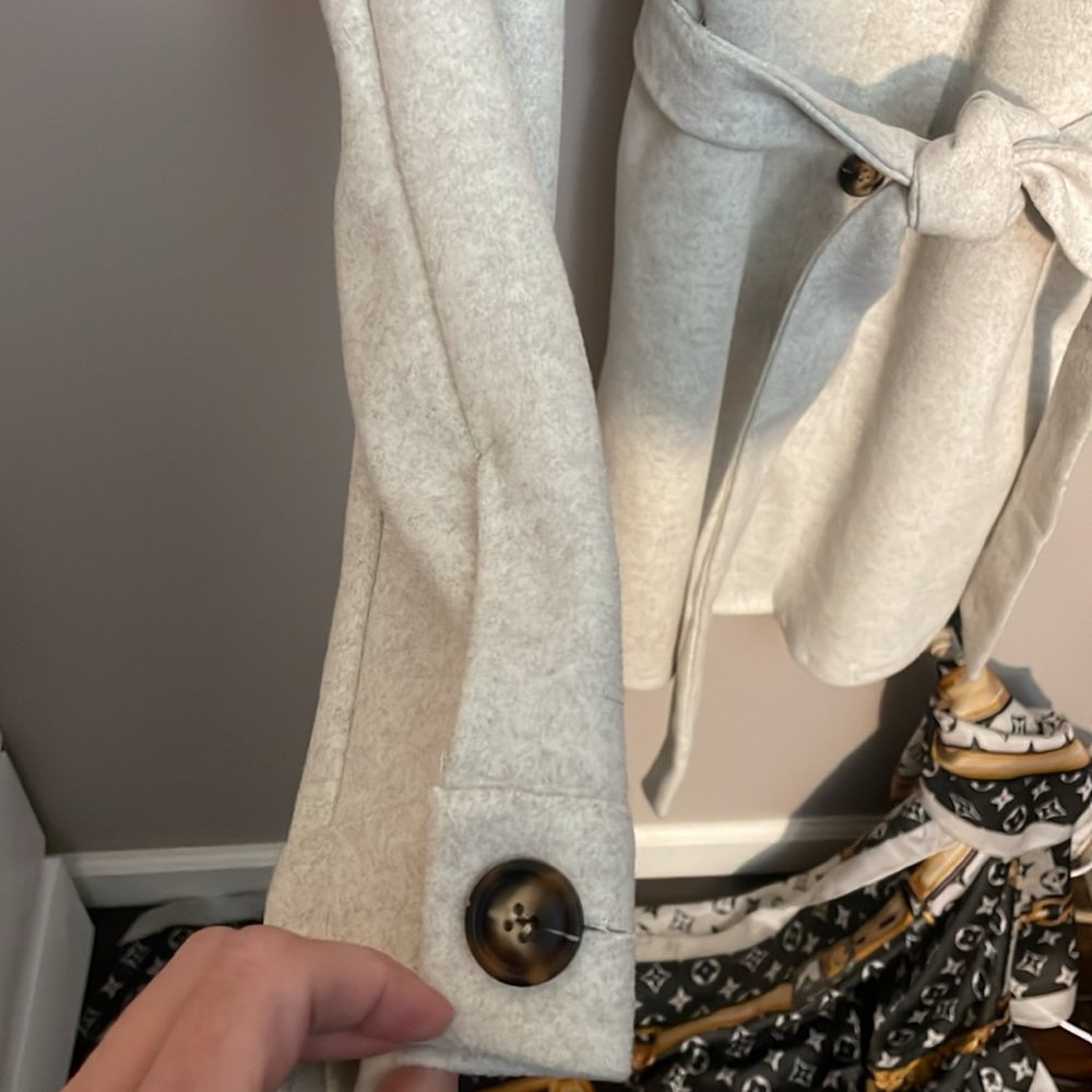 Belted Shacket/jacket - Picture 10 of 14